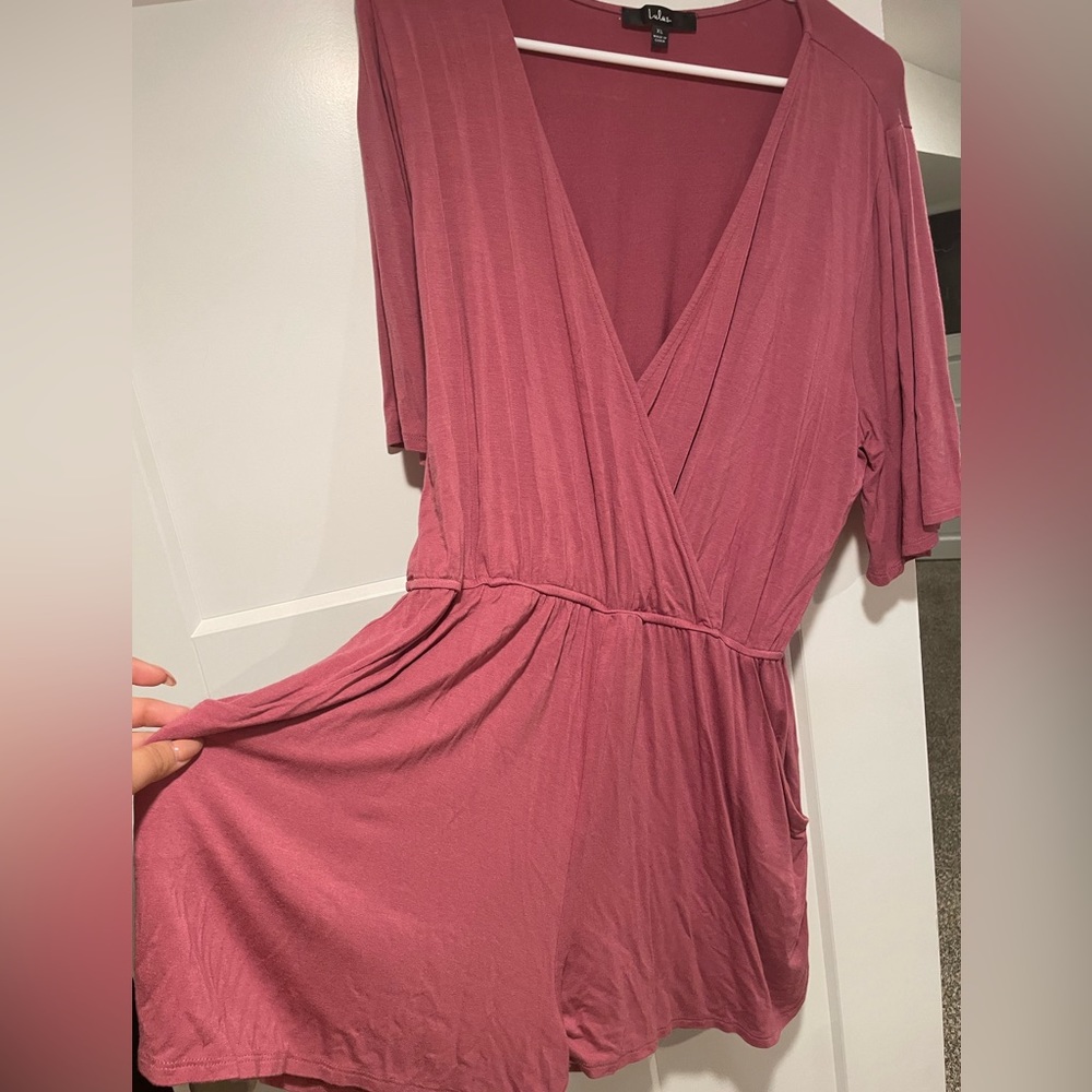 Lulu’s Romper - Picture 2 of 4